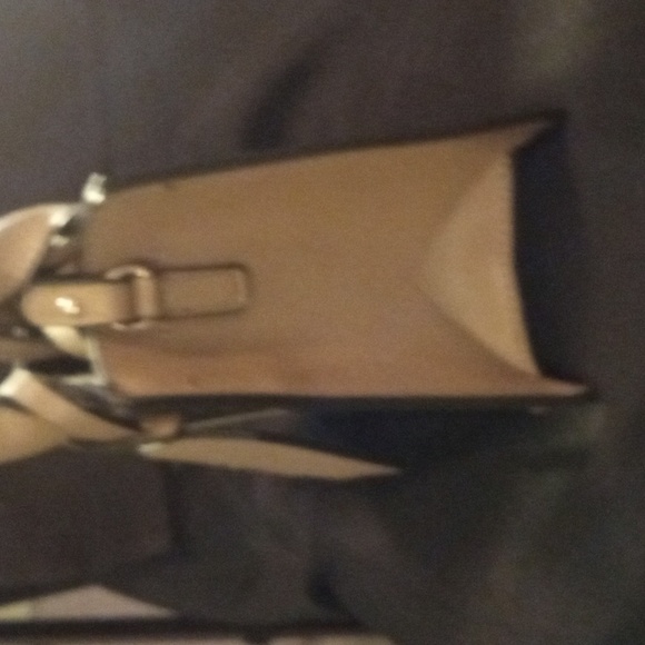 Nwt true religion mini bag - Picture 4 of 9